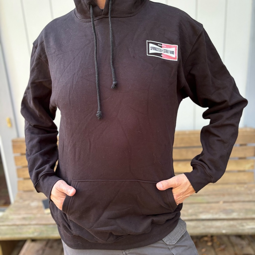 BAYSIDE—SPRINGSTEEN & E Street Band Tour Hoodie 2023—Men's L—Born & Made in USA!